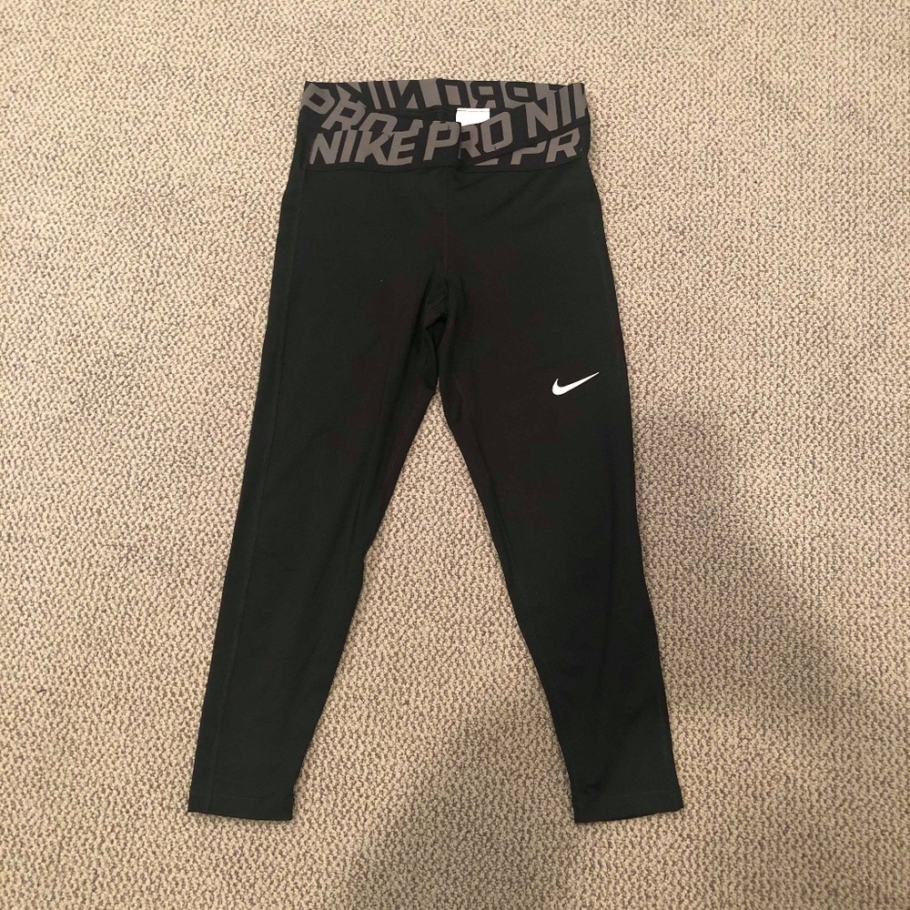 🌸 Nike 🌸 Pro Compression Tights